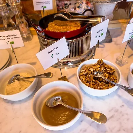 Birkenhof Loipersdorf לויפרסדורף ביי פורסטנפלד