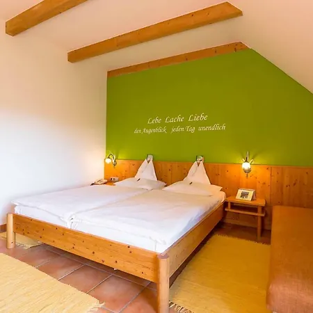 Birkenhof Loipersdorf בית הארחה